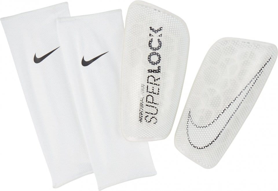 Fotbalové chrániče Nike Mercurial Flylite Superlock