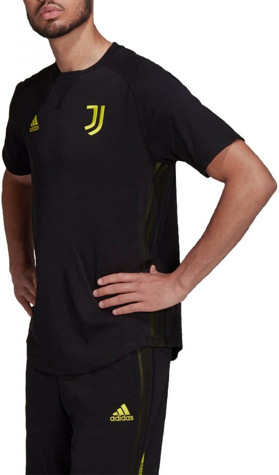 Pánské tričko s krátkým rukávem adidas Juventus Travel